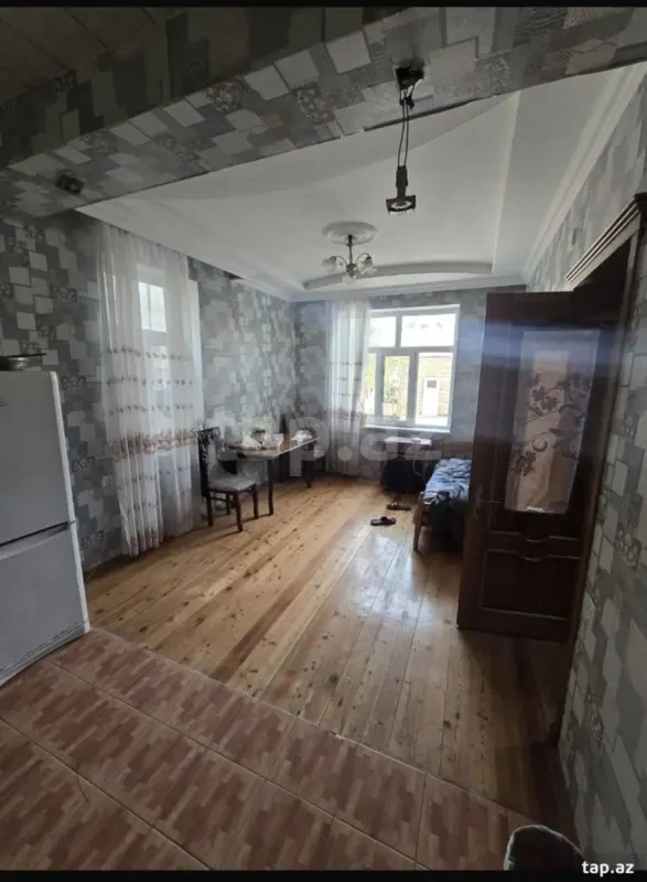 Satılır 3 otaqlı həyət evi 100 m²
