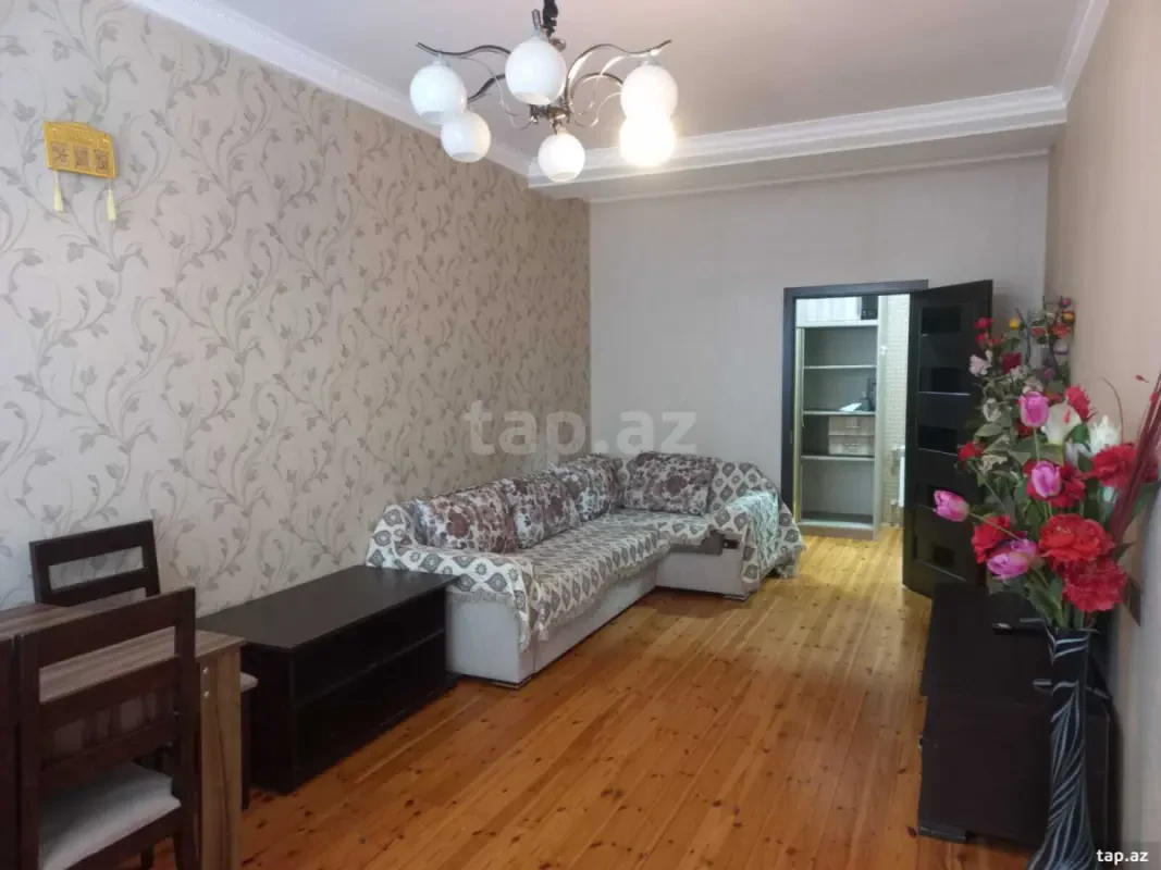 Kirayə verilir 2 otaqlı yeni tikili 71 m²