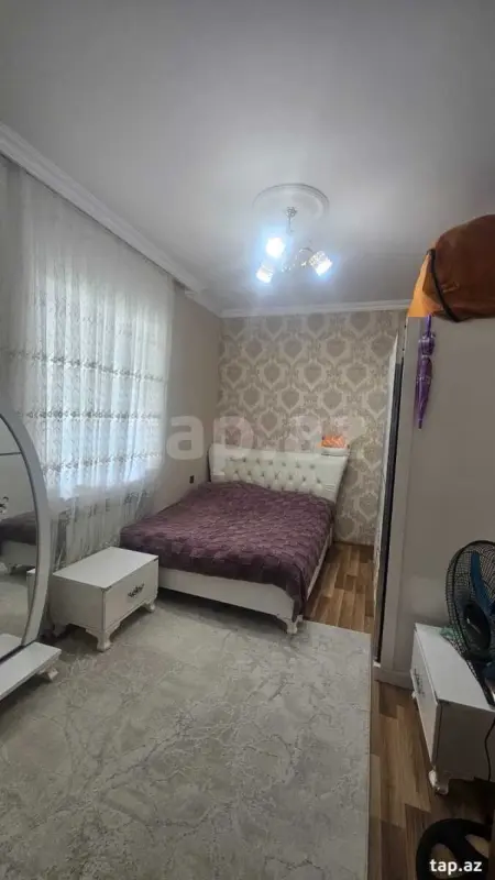 Satılır 4 otaqlı həyət evi 130 m²