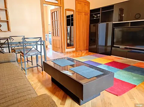Kirayə verilir 2 otaqlı mənzil 60 m² — Bakı, Sahil qəs. 2 otaq 60.00 m²