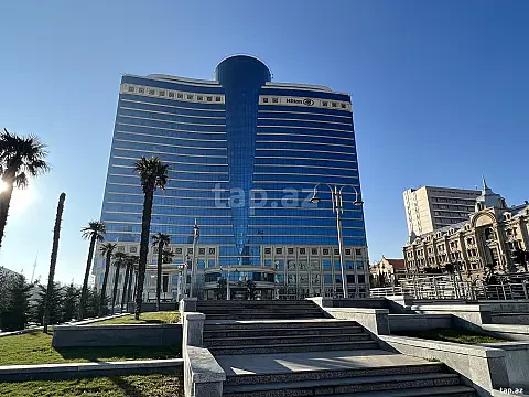 Kirayə verilir 3 otaqlı yeni tikili 183 m² — Bakı 3 otaq 183.00 m²