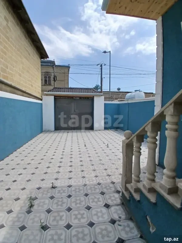Satılır 4 otaqlı həyət evi 120 m²