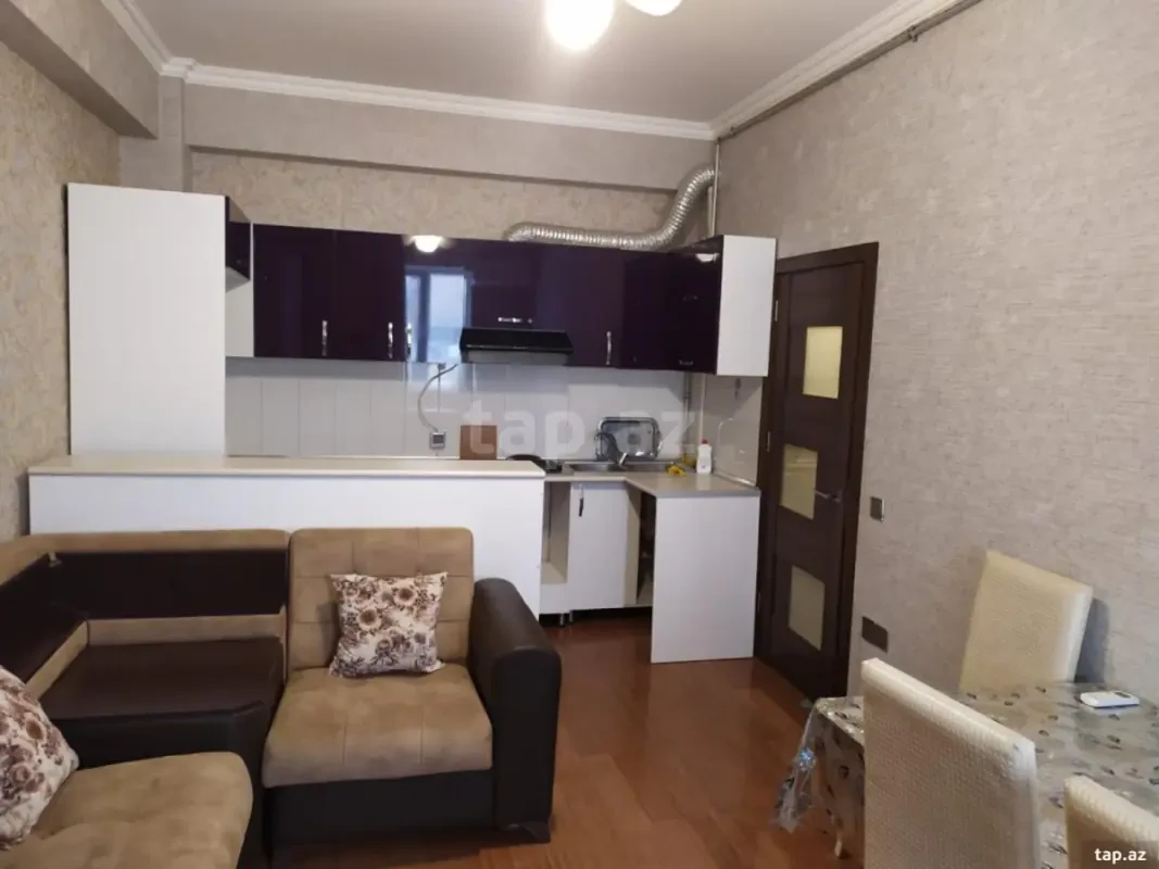 Kirayə verilir 2 otaqlı yeni tikili 43 m²