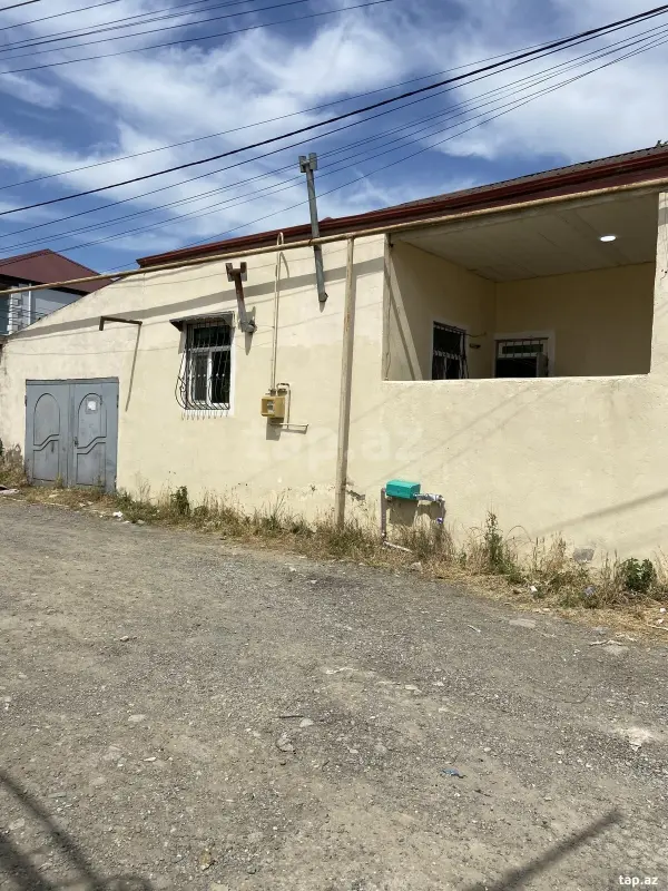 Satılır 2 otaqlı həyət evi 60 m²