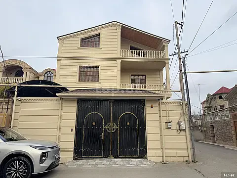 Satılır 4 otaqlı həyət evi 255 m² — Bakı, Bakıxanov 4 otaq 255.00 m²