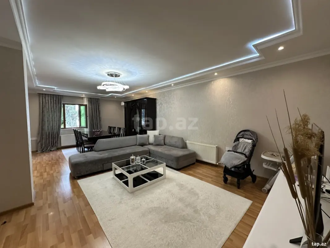 Satılır 4 otaqlı həyət evi 140 m²