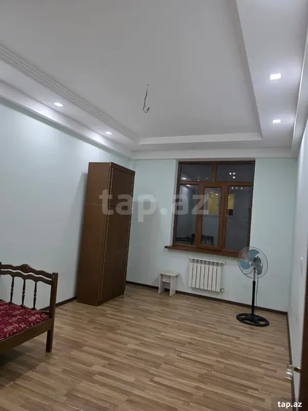 Kirayə verilir 2 otaqlı yeni tikili 56 m²
