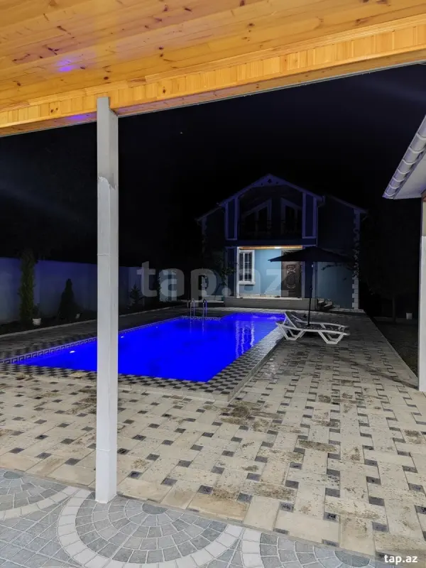 Kirayə verilir 5 otaqlı həyət evi 200 m²
