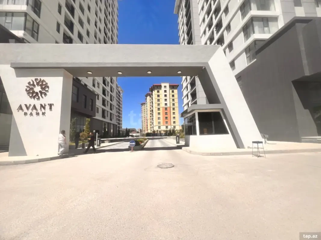 Kirayə verilir 2 otaqlı yeni tikili 75 m²