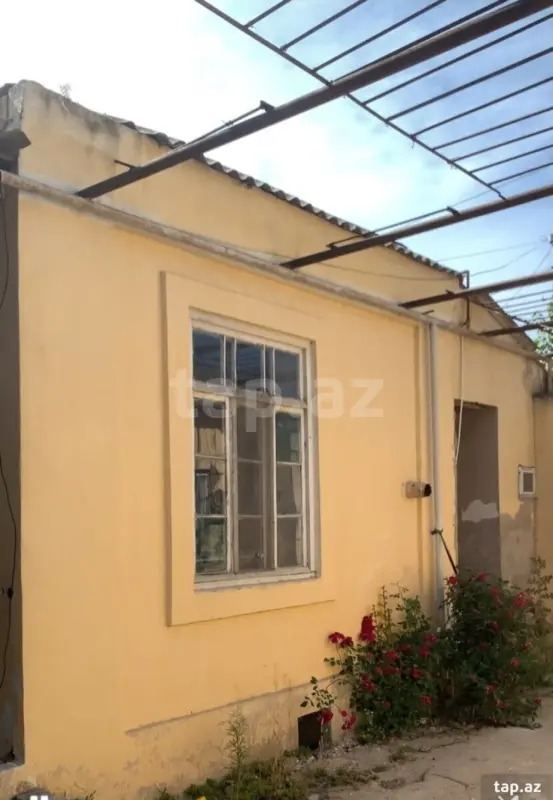 Satılır 4 otaqlı həyət evi 120 m²