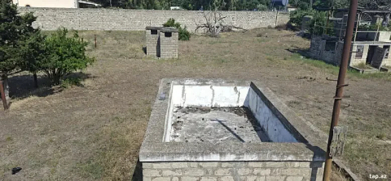 Satılır 1 otaqlı həyət evi 30 m² — Bakı, Şüvəlan 1 otaq 30.00 m²