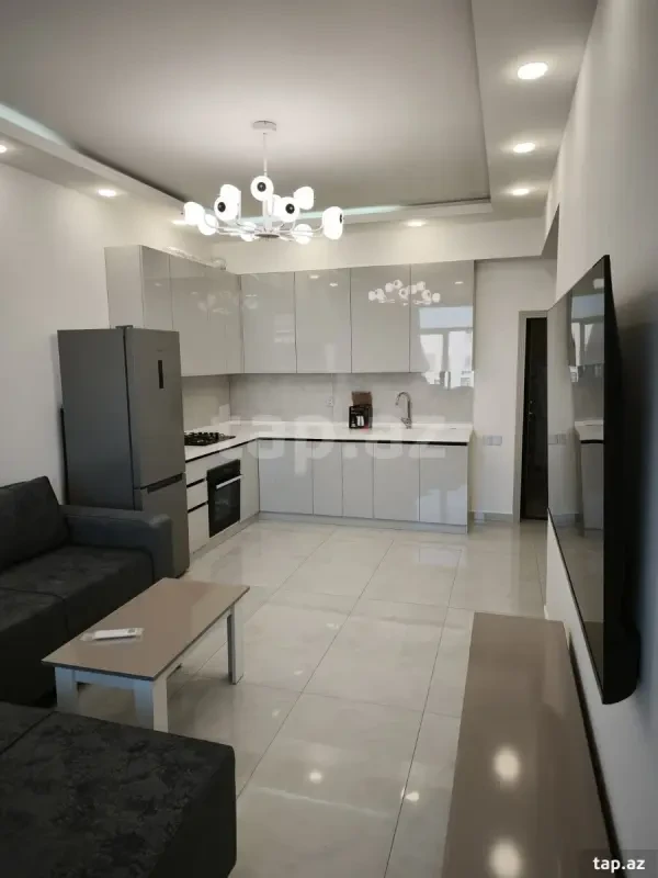 Kirayə verilir 2 otaqlı yeni tikili 55 m²