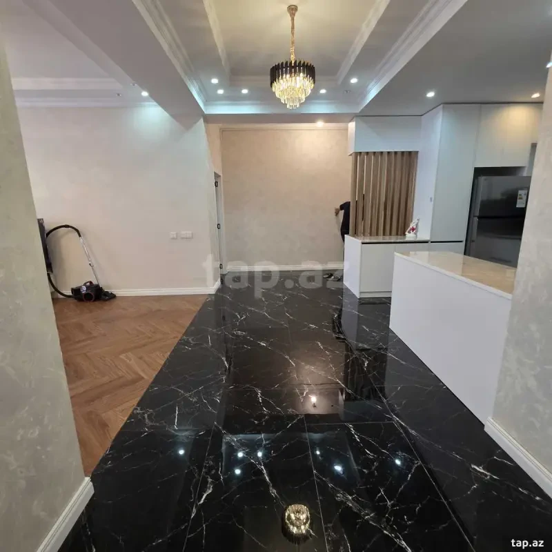 Kirayə verilir 3 otaqlı yeni tikili 112 m²
