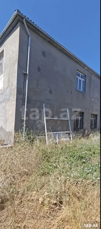 Satılır 7 otaqlı həyət evi 150 m²