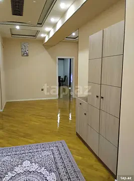 Kirayə verilir 3 otaqlı yeni tikili 130 m² — Bakı 3 otaq 130.00 m²