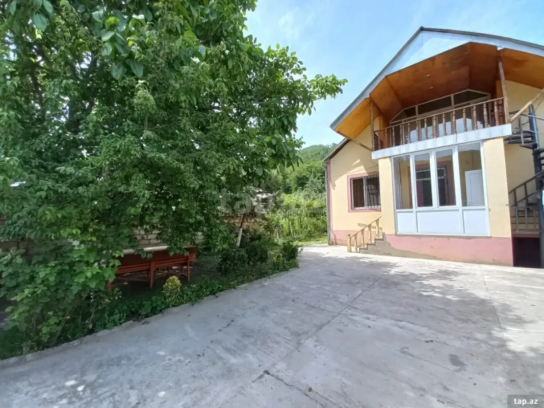 Kirayə verilir 3 otaqlı həyət evi 80 m²