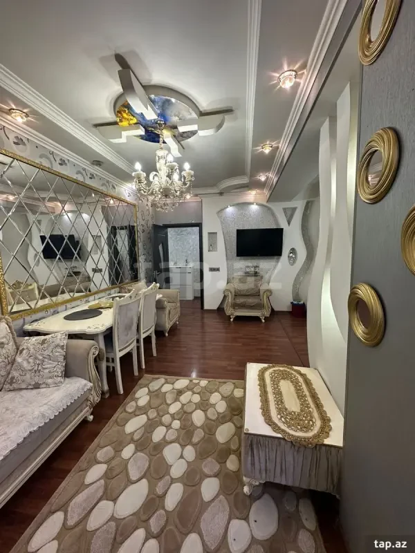 Satılır 3 otaqlı yeni tikili 85 m²