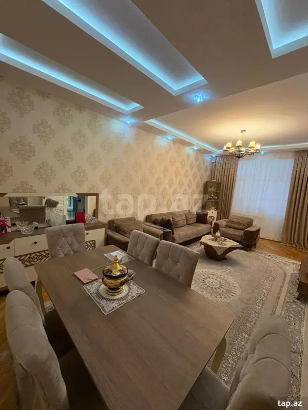 Satılır 3 otaqlı yeni tikili 85 m²