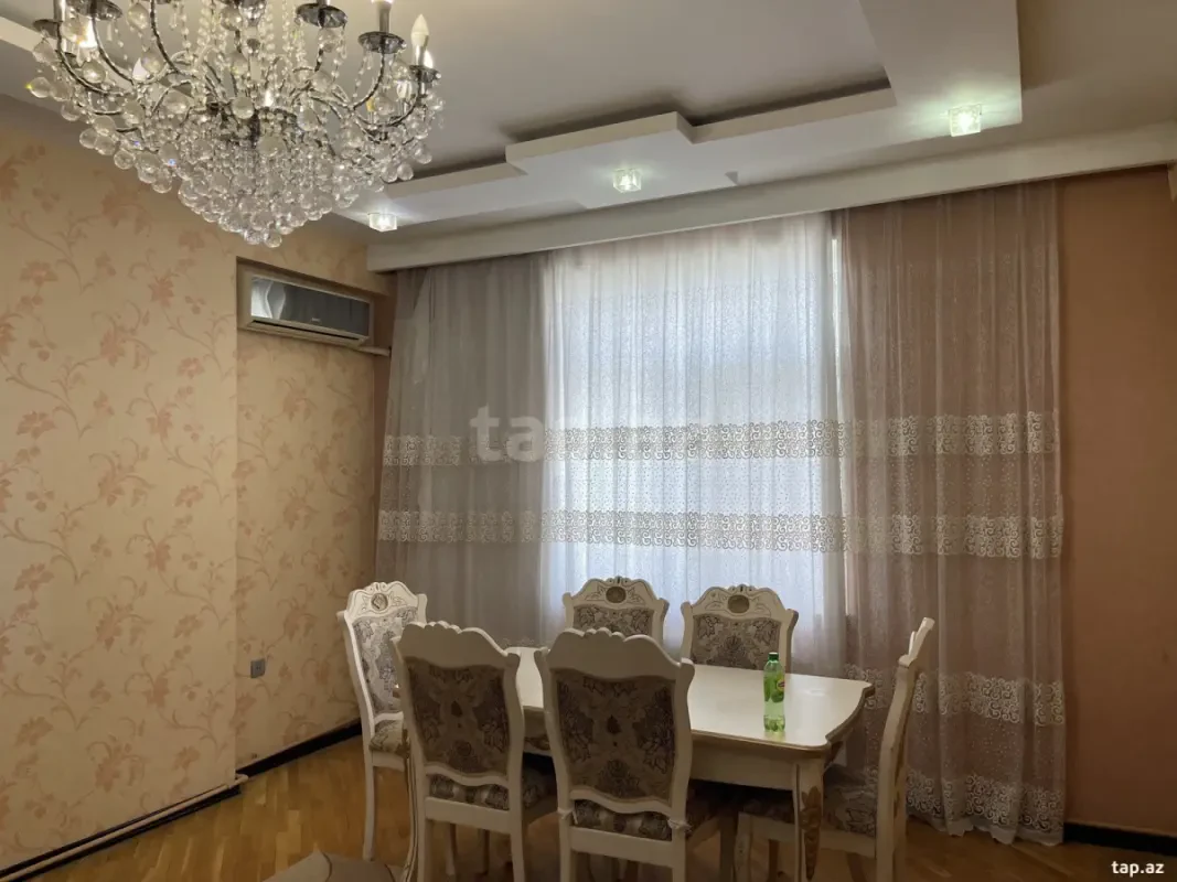 Kirayə verilir 2 otaqlı yeni tikili 75 m²