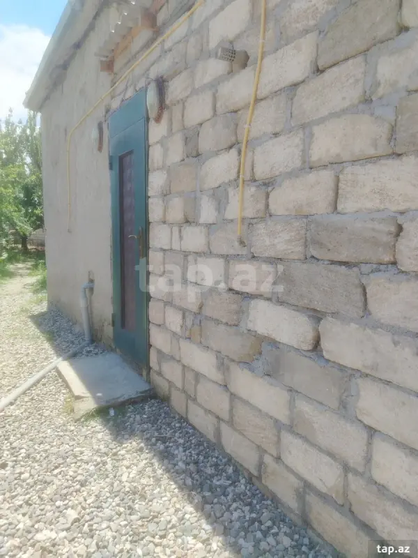 Satılır 4 otaqlı həyət evi 112 m²