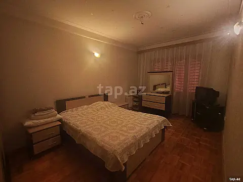 Satılır 5 otaqlı mənzil 110 m² — Bakı, Binəqədi 5 otaq 110.00 m²