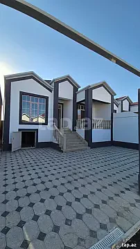 Satılır 3 otaqlı həyət evi 100 m² — Bakı 3 otaq 100.00 m²
