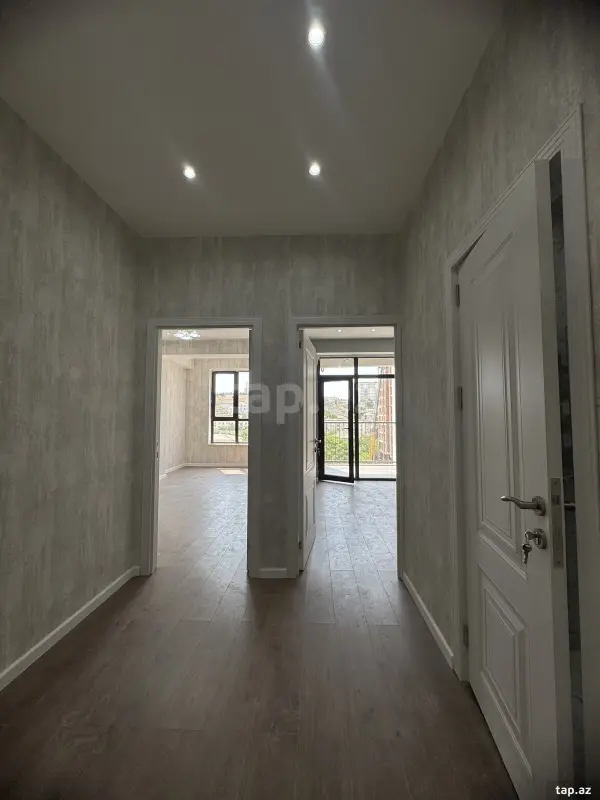 Satılır 1 otaqlı yeni tikili 54 m²