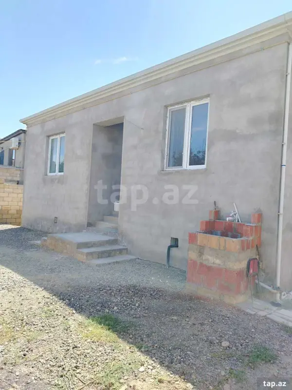 Satılır 3 otaqlı həyət evi 95 m²