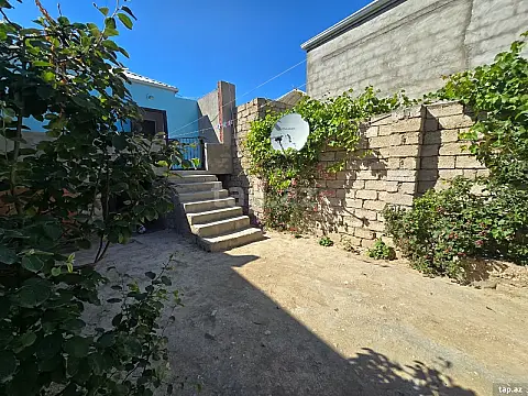 Satılır 2 otaqlı həyət evi 150 m² — Bakı, Binə 2 otaq 150.00 m²