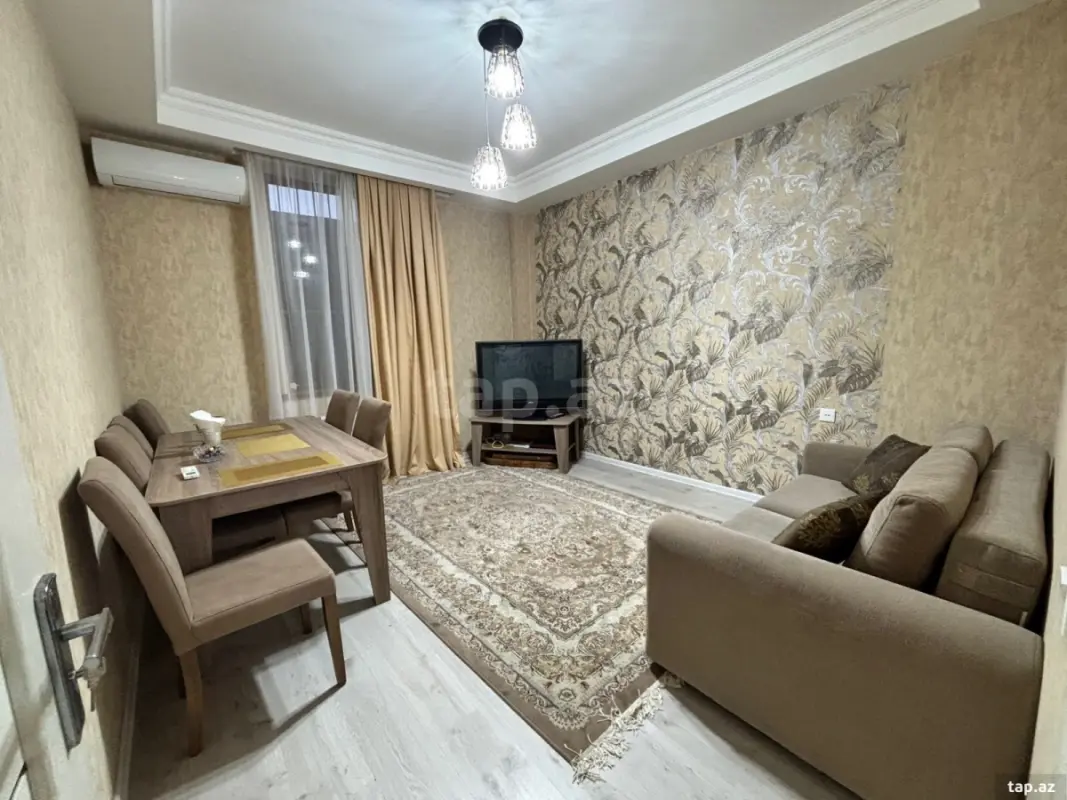 Satılır 3 otaqlı yeni tikili 80 m²
