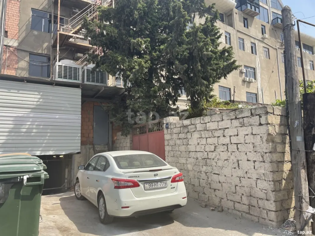 Satılır 3 otaqlı həyət evi 400 m²