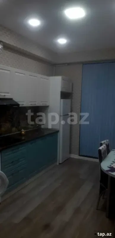 Satılır 2 otaqlı yeni tikili 70 m²