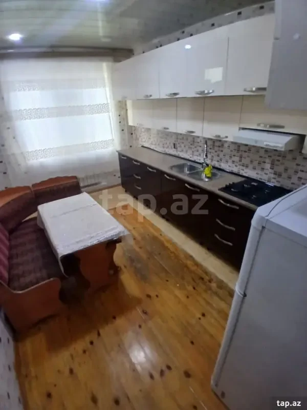 Kirayə verilir 2 otaqlı yeni tikili 70 m²