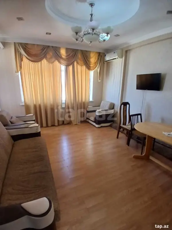 Satılır 2 otaqlı yeni tikili 70 m²