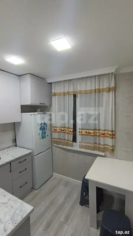 Kirayə verilir 1 otaqlı mənzil 31 m²