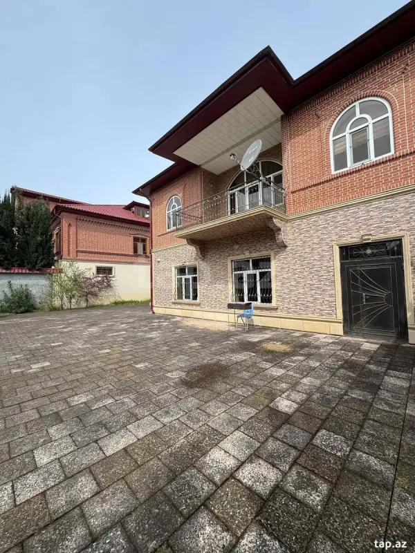Kirayə verilir 4 otaqlı həyət evi 150 m²
