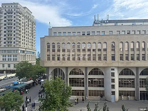 Kirayə verilir 1 otaqlı mənzil 50 m² — Bakı 1 otaq 50.00 m²
