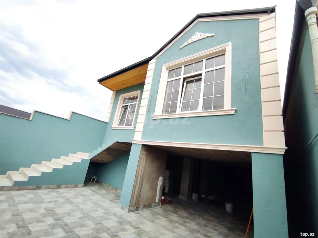 Satılır 4 otaqlı həyət evi 100 m²