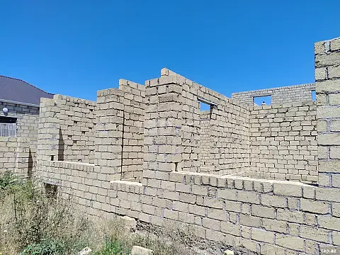 Satılır 3 otaqlı həyət evi 200 m² — Gəncə 3 otaq 200.00 m²