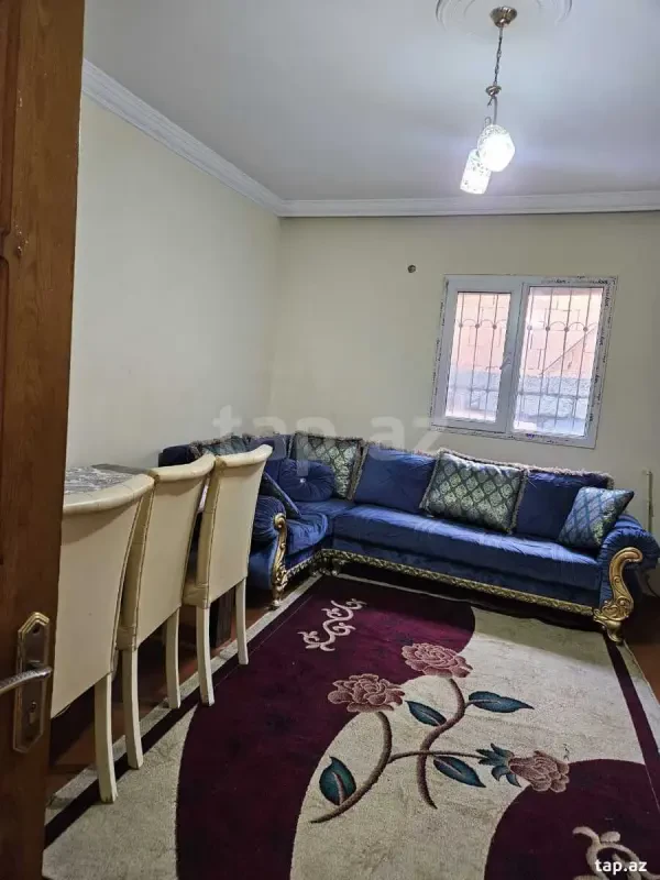 Kirayə verilir 2 otaqlı həyət evi 75 m²