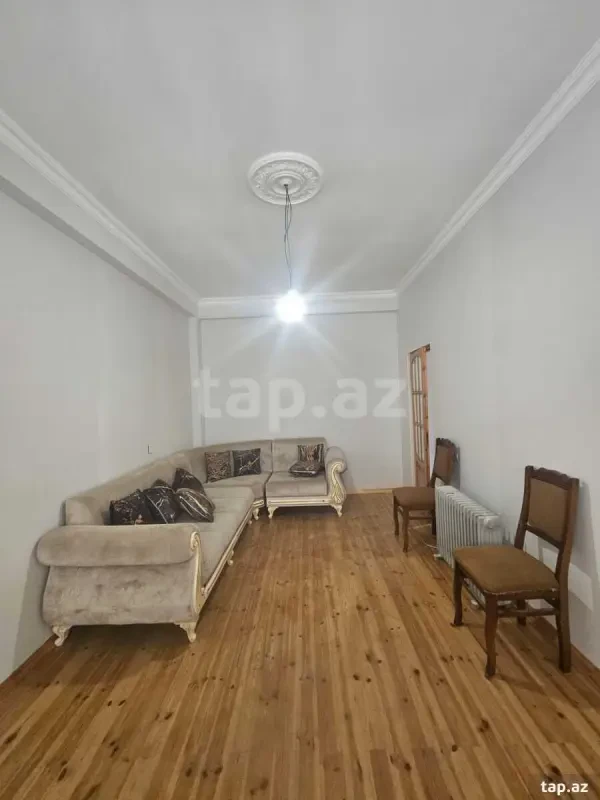 Satılır 1 otaqlı yeni tikili 38 m²