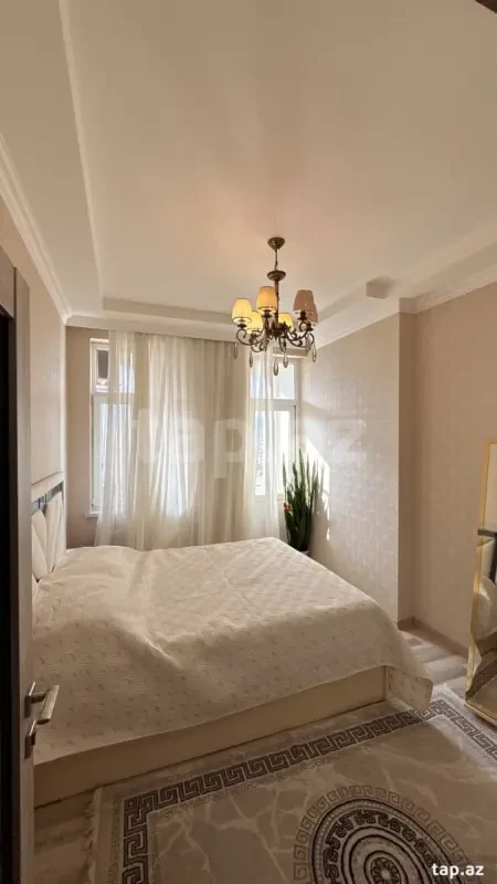 Satılır 2 otaqlı yeni tikili 50 m²