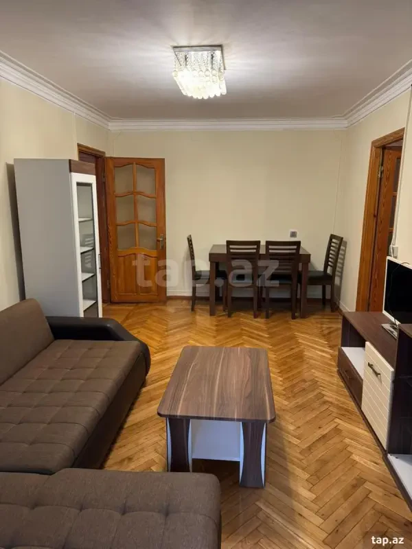 Kirayə verilir 2 otaqlı mənzil 55 m²