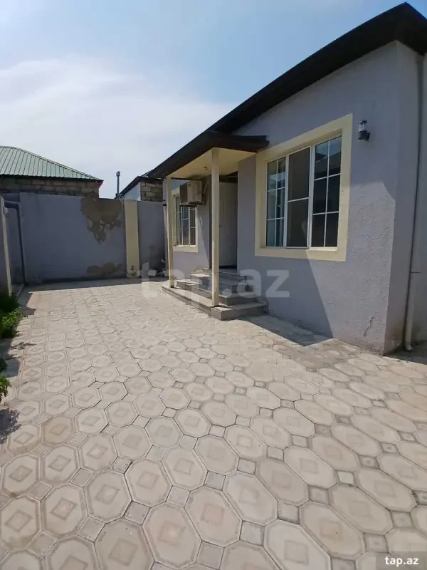 Satılır 3 otaqlı həyət evi 90 m²