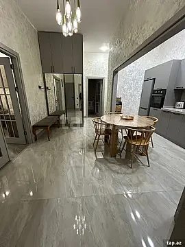 Satılır 3 otaqlı yeni tikili 105 m² — Bakı 3 otaq 105.00 m²