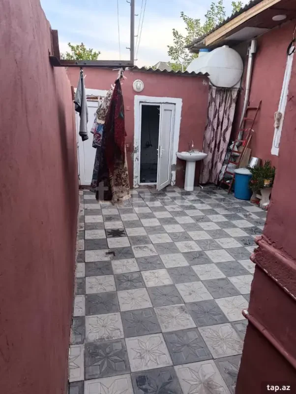 Satılır 2 otaqlı həyət evi 45 m²