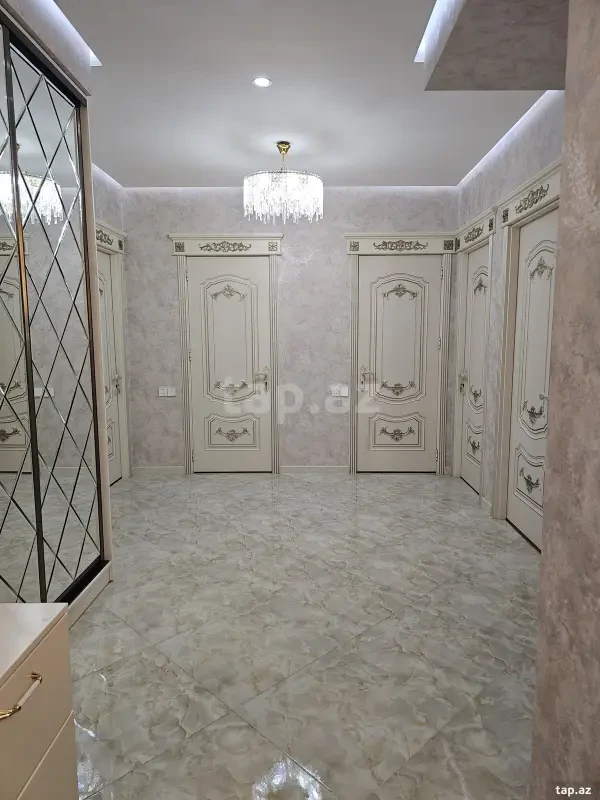 Satılır 4 otaqlı yeni tikili 107.61 m²