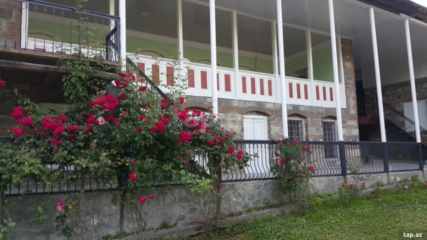 Kirayə verilir 3 otaqlı həyət evi 150 m²