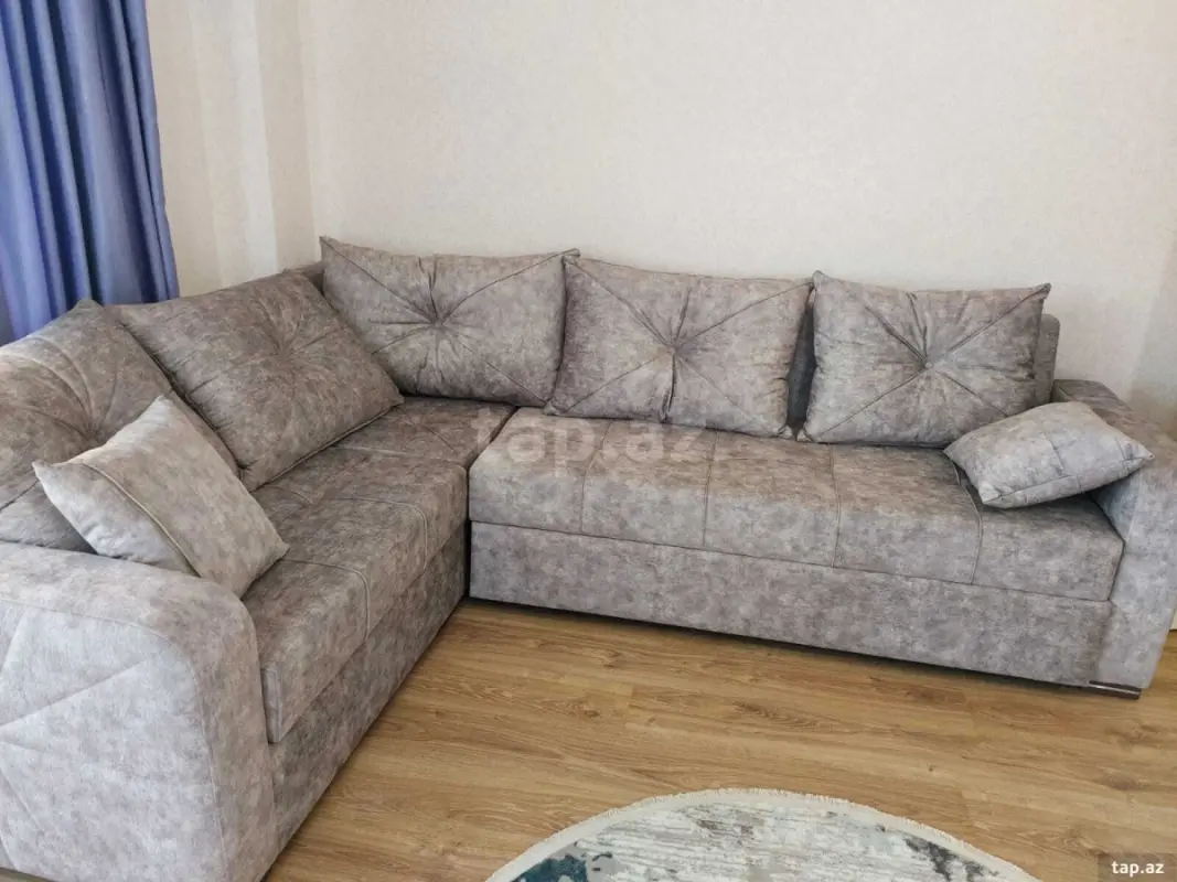 Kirayə verilir 3 otaqlı yeni tikili 100 m²