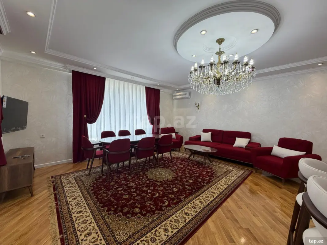 Kirayə verilir 5 otaqlı yeni tikili 175 m²